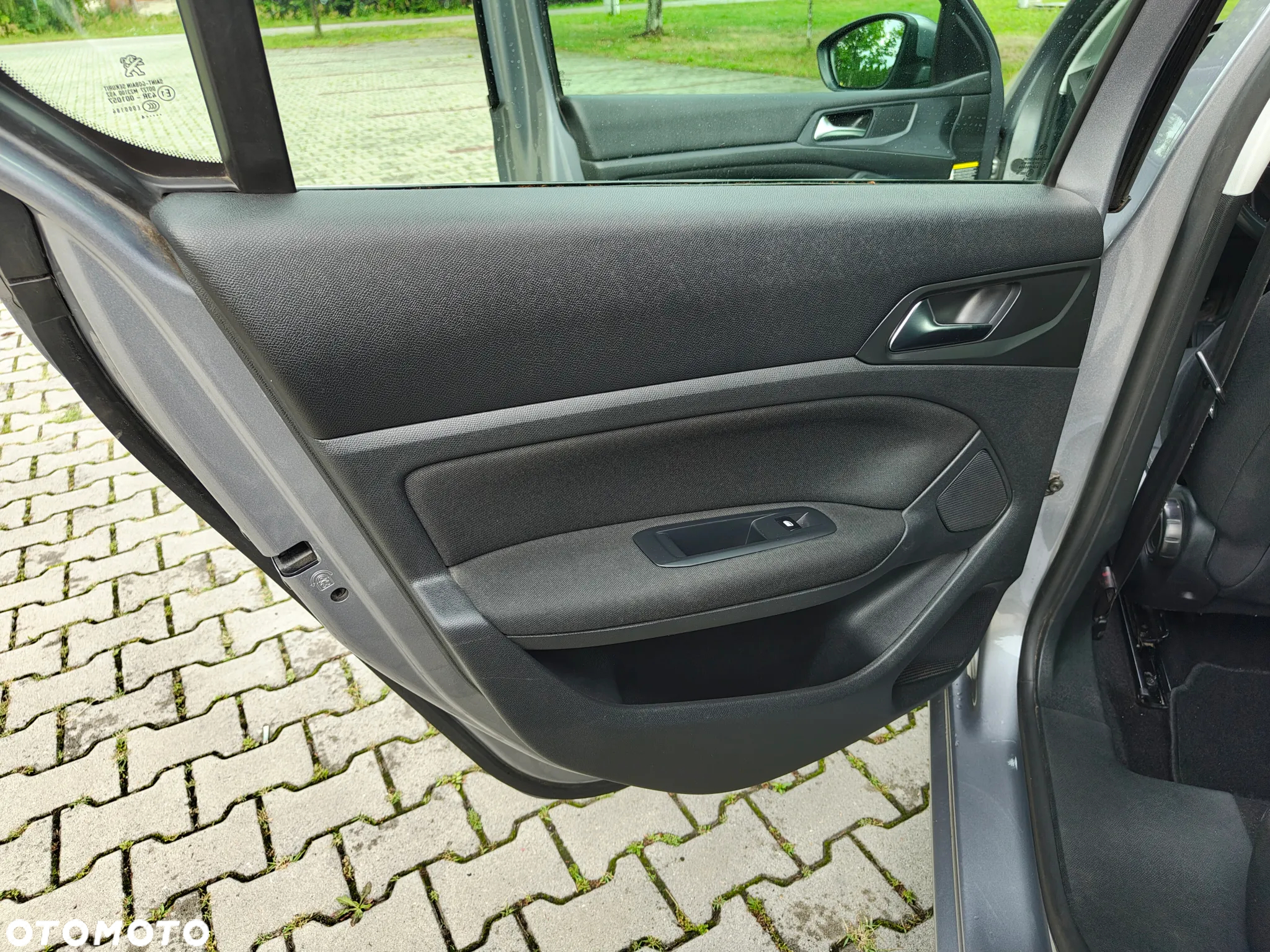 Peugeot 308 1.6 e-HDi Access STT - 12