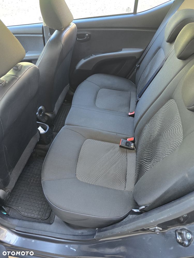 Hyundai i10 1.1 Comfort - 7
