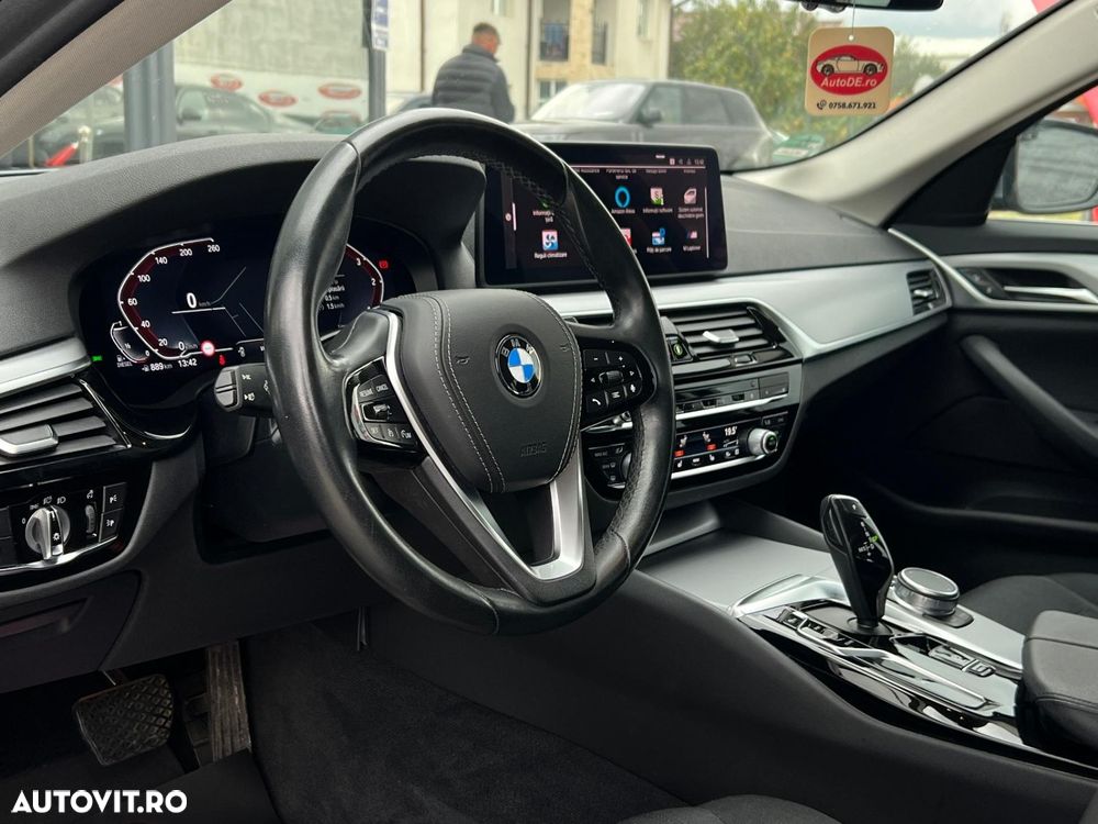 BMW Seria 5 - 25