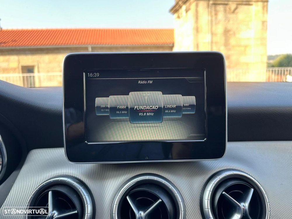 Mercedes-Benz CLA 180 CDi Urban - 28