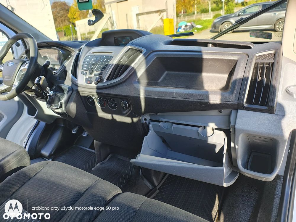 Ford Transit - 20