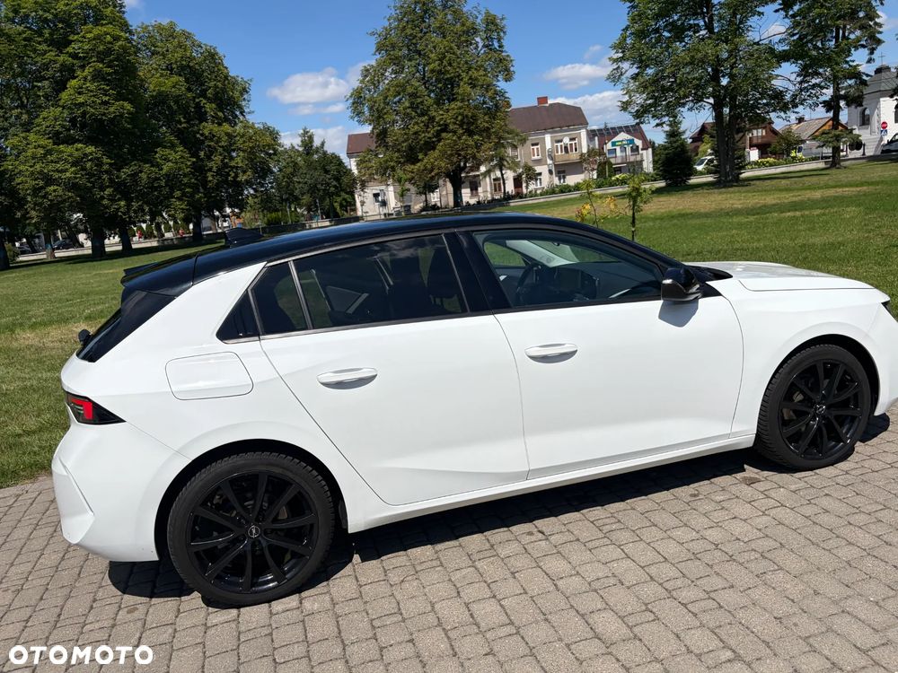 Opel Astra 1.2 Turbo Business Edition - 22