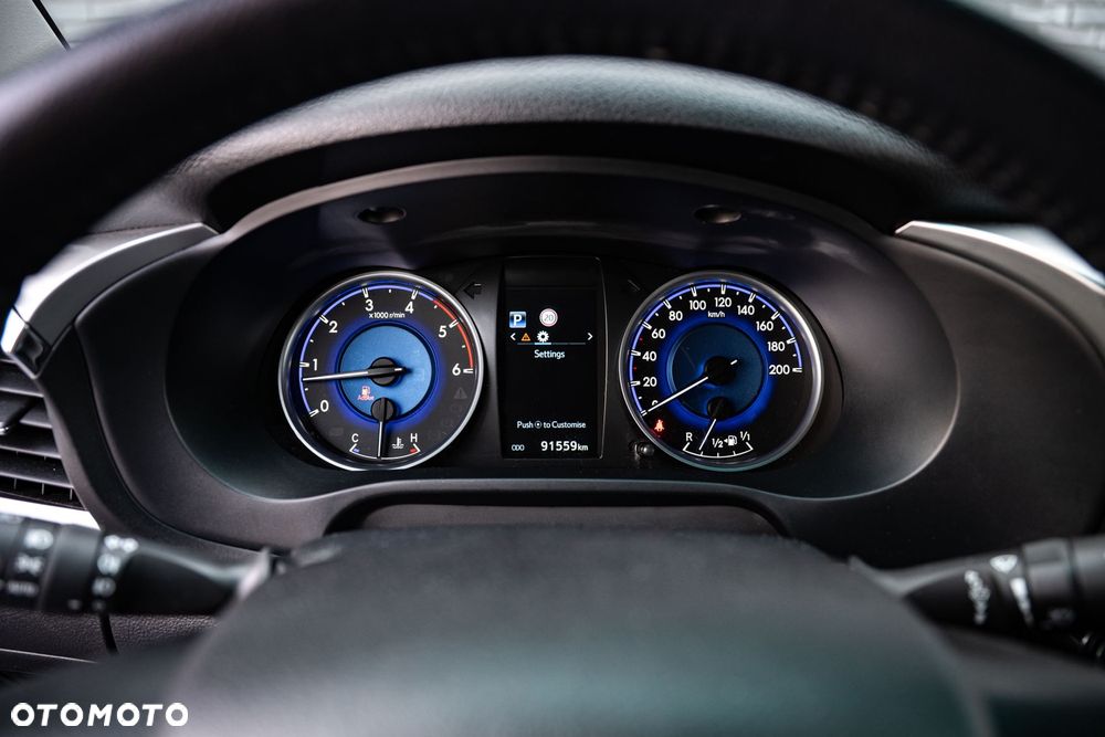 Toyota Hilux 2.4 D-4D Double Cab SR5 4x4 - 31