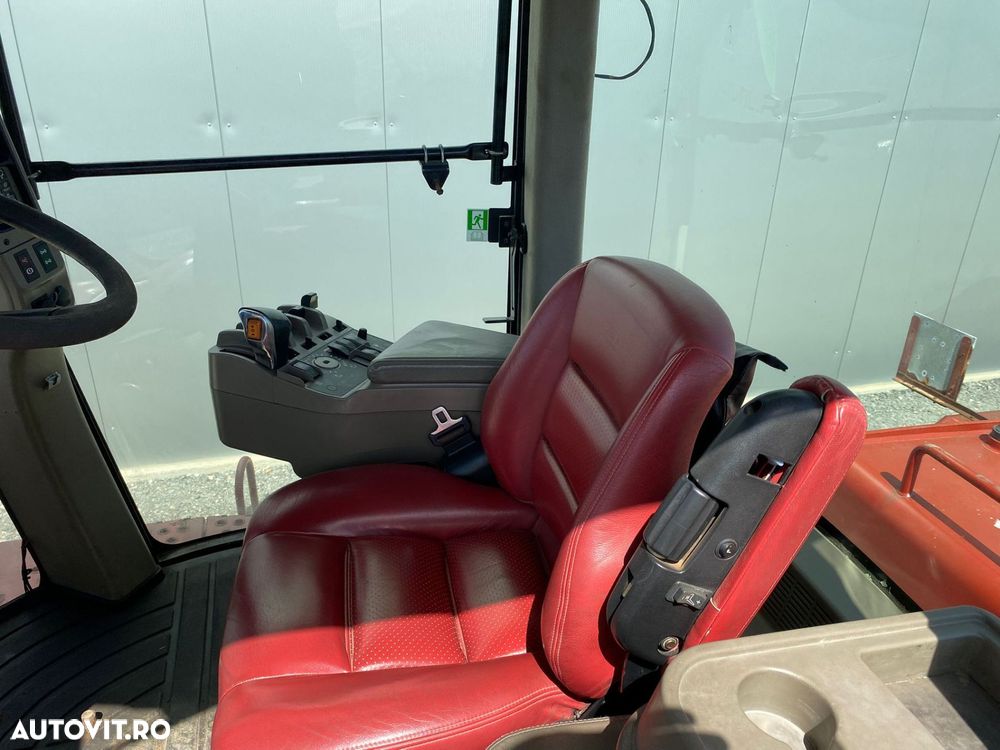 Case IH Quadtrac 485 Tractor - 2