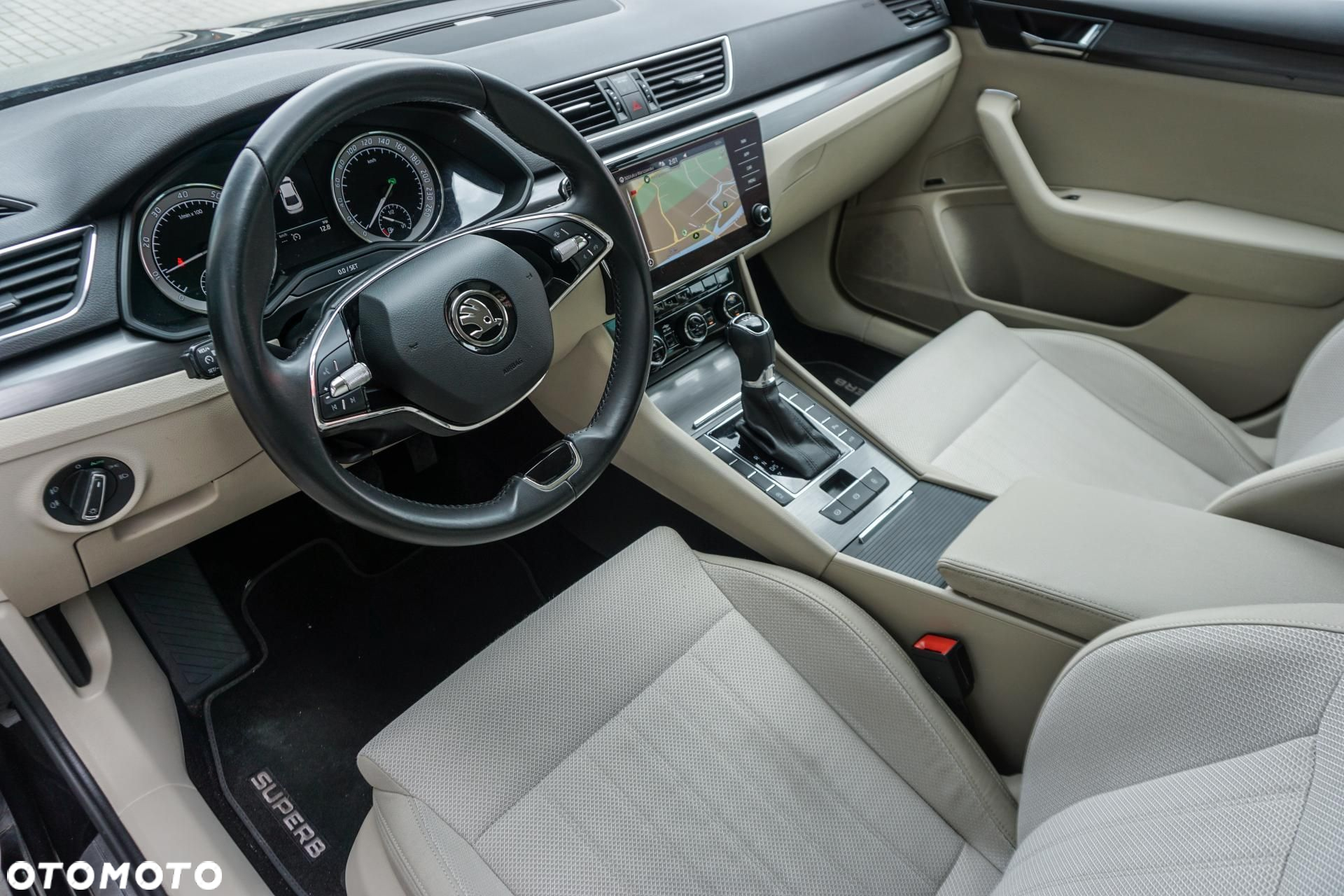 Skoda Superb 1.5 TSI ACT Style DSG - 10