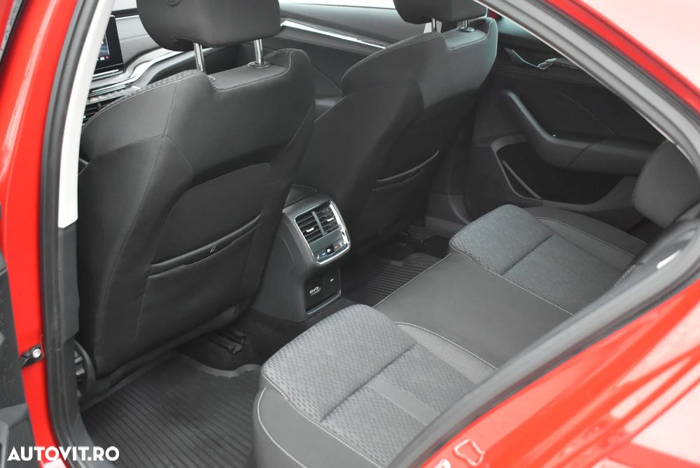 Skoda Octavia 2.0 TDI DSG 4X4 Style - 16