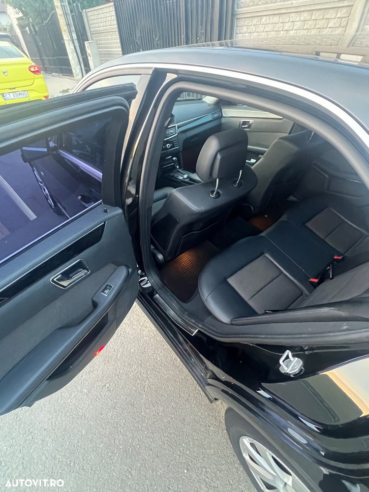 Mercedes-Benz E 220 CDI DPF BlueEFFICIENCY Automatik Avantgarde - 4
