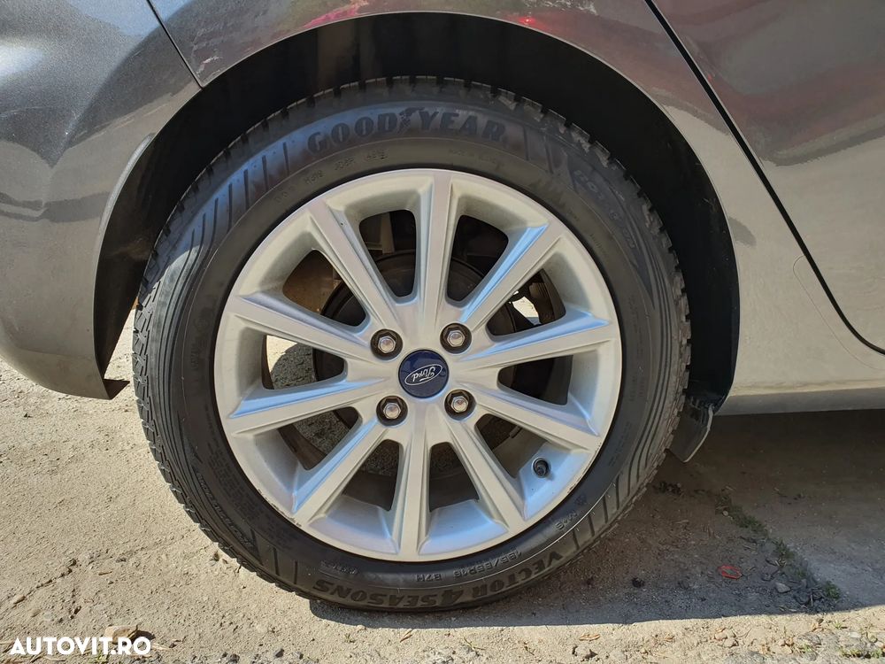 Ford Fiesta 1.0 EcoBoost Titanium - 16