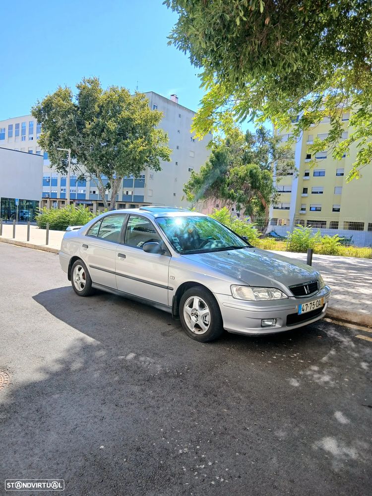 Honda Accord - 10