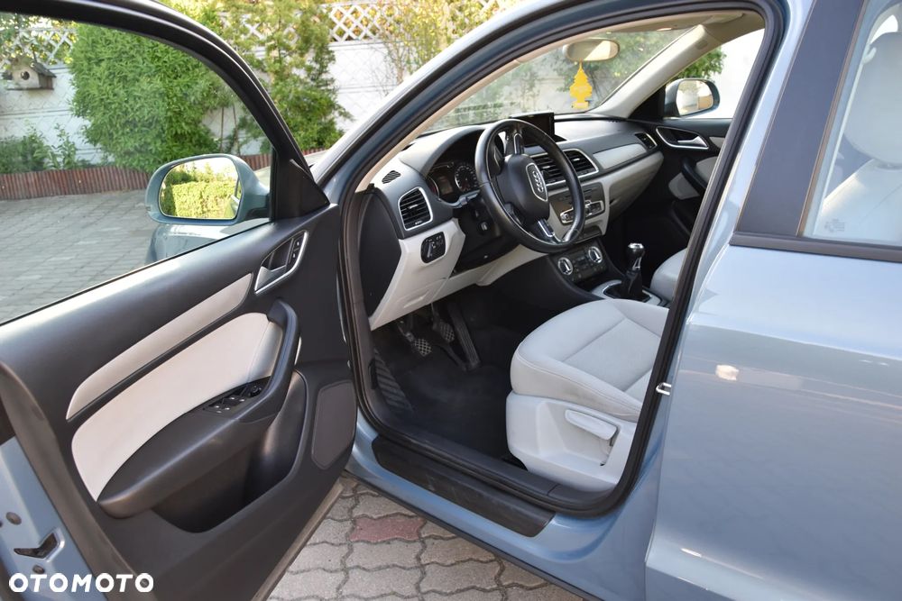 Audi Q3 2.0 TDI - 9