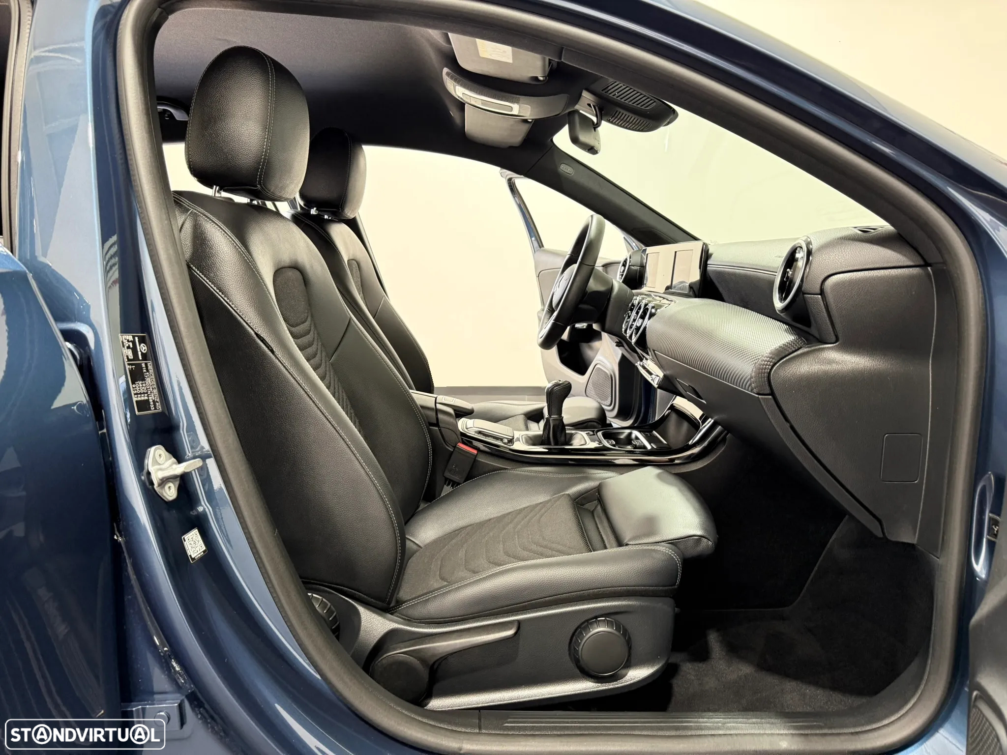 Mercedes-Benz A 180 d Progressive - 34