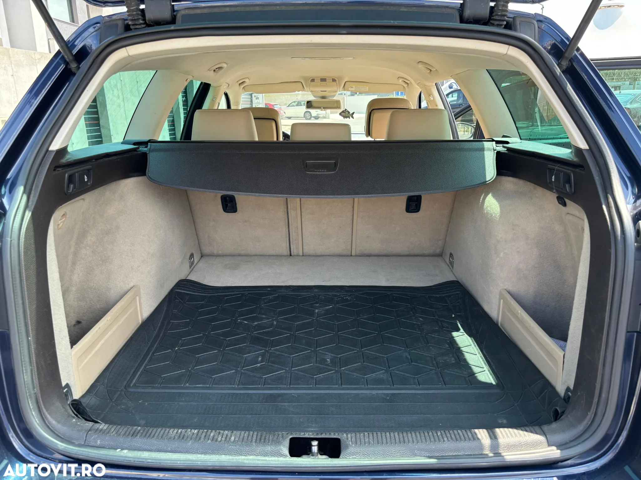 Volkswagen Passat Variant 2.0 TDI BlueMotion Technology Highline DSG - 14