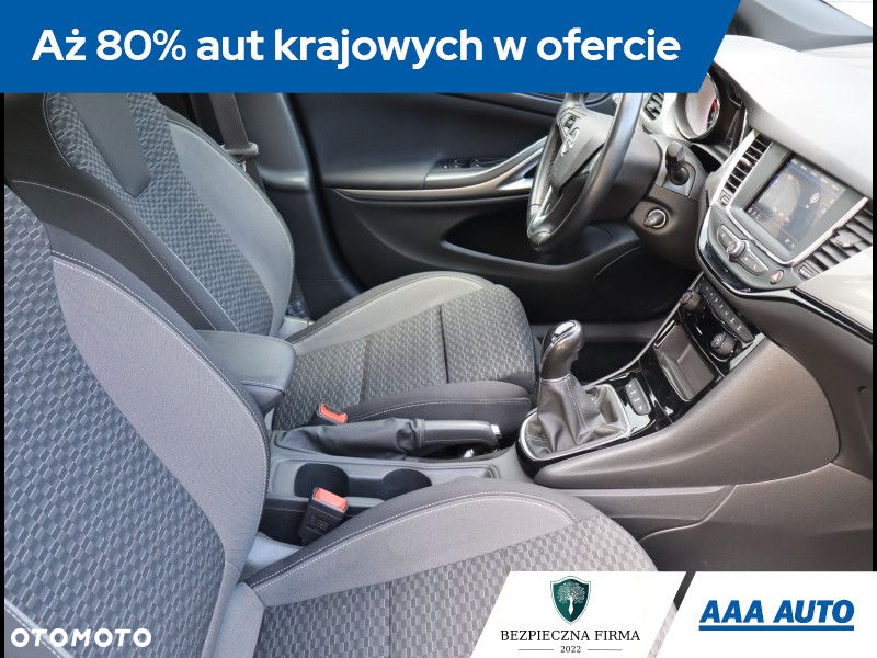 Opel Astra - 10