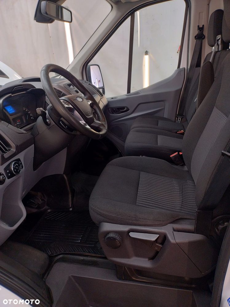 Ford TRANSIT - 10