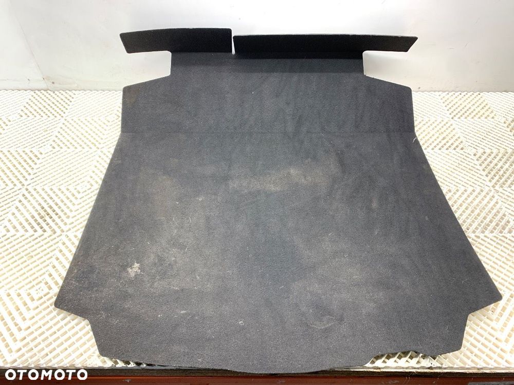 WYKŁADZINA BAGAŻNIKA  TOYOTA COROLLA sedan (_E21_) 2019 - 2022 1.8 VVTi Hybrid (ZWE211, MZEA12) 72 - 2