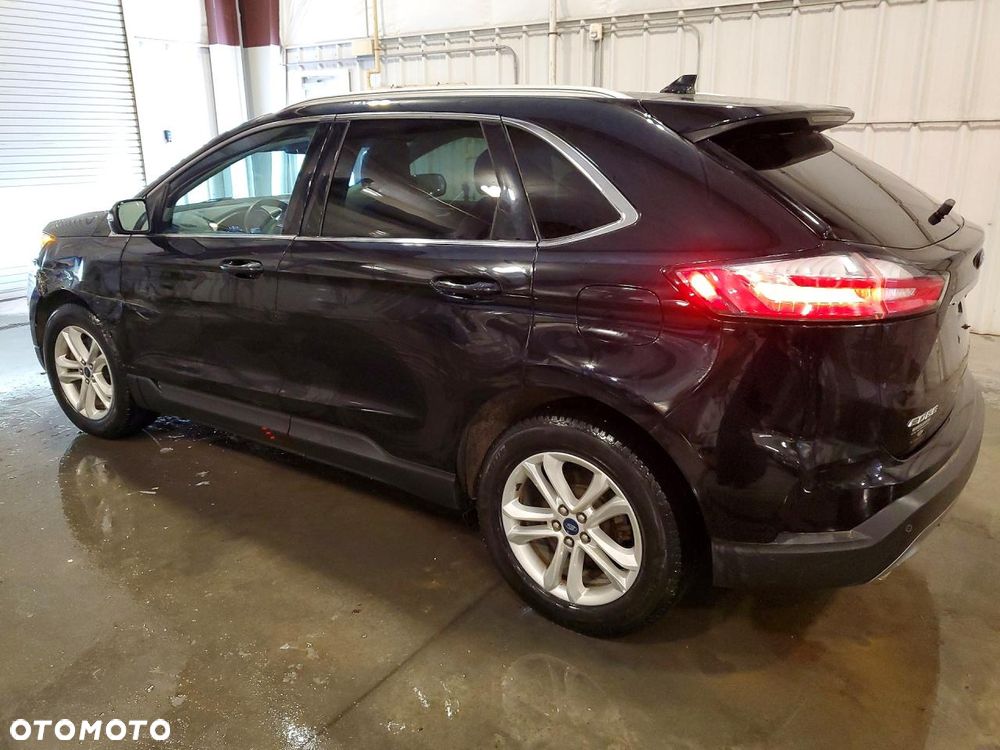 Ford Edge - 3