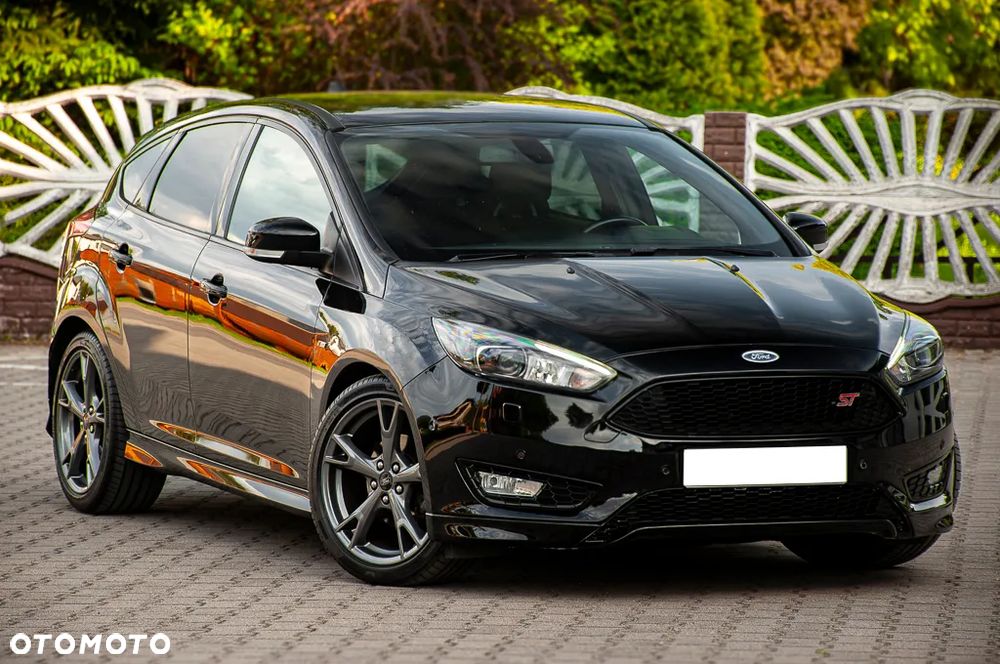 Ford Focus 1.5 EcoBlue Start-Stopp-System ST-LINE STYLE - 5