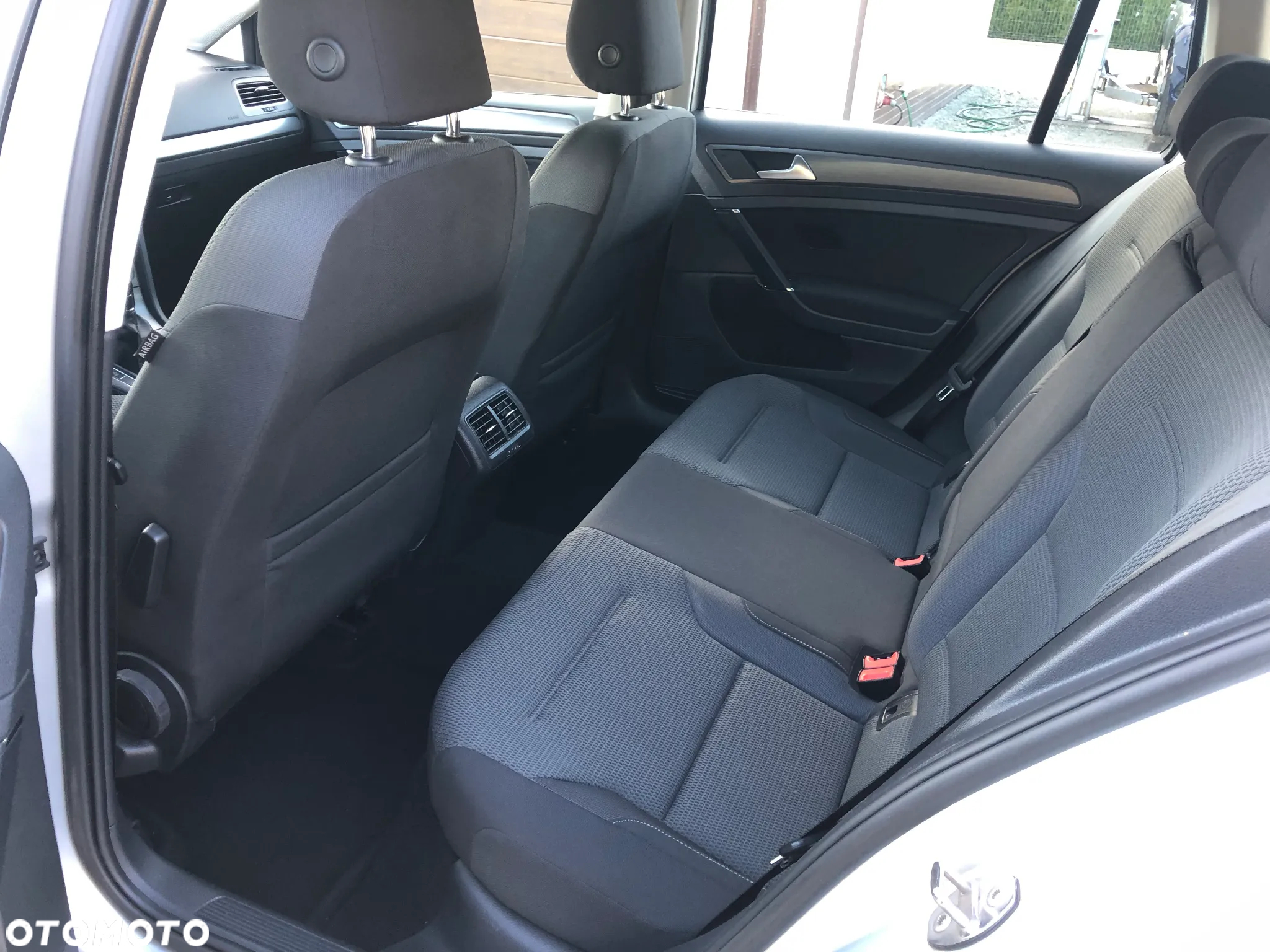 Volkswagen Golf 1.6 BlueTDI Trendline - 8