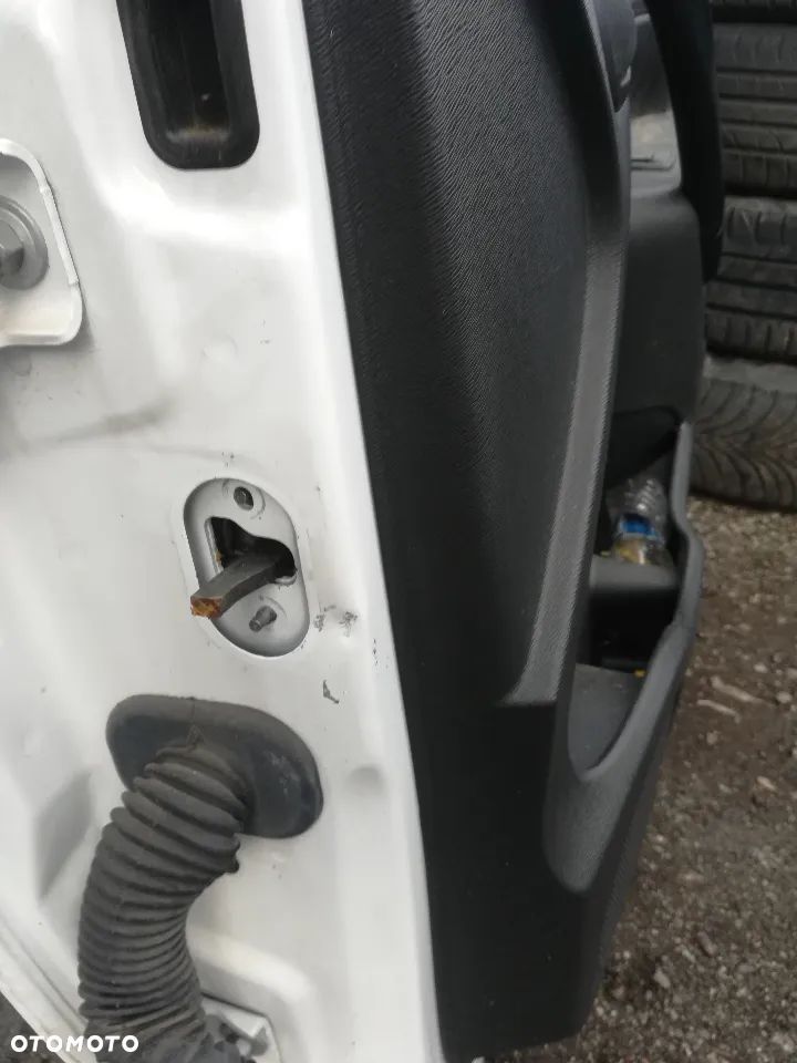 Szyba Zamek Tapicerka Renault Kangoo III - 5