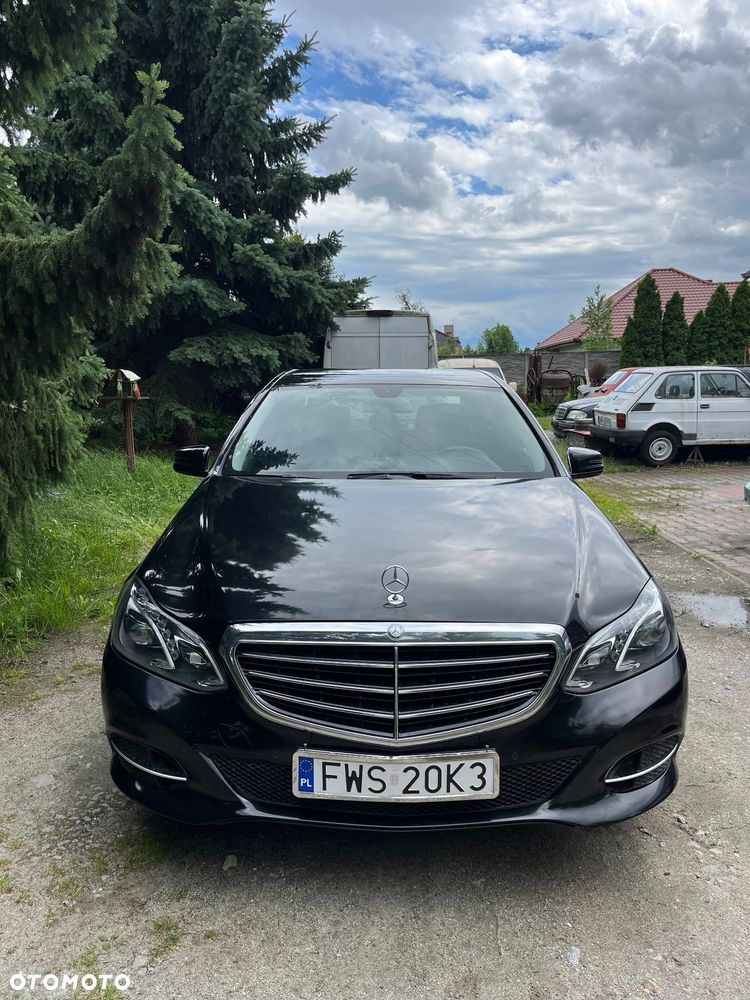 Mercedes-Benz Klasa E 300 BlueTEC HYBRID 7G-TRONIC Elegance - 2