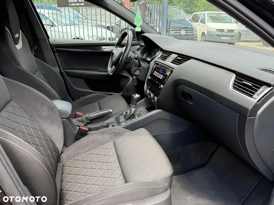 Skoda Octavia 2.0 TDI SCR 4x4 RS DSG - 35
