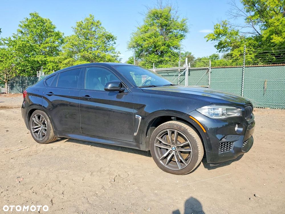 BMW X6M - 3
