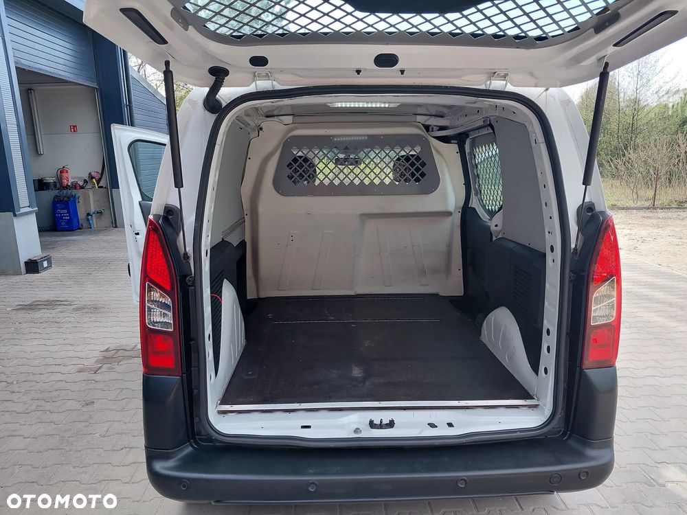 Citroën BERLINGO - 16