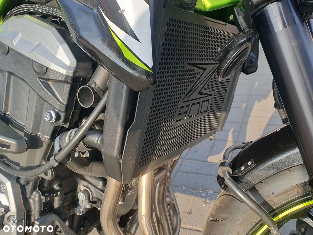 Kawasaki Z 900 - 23
