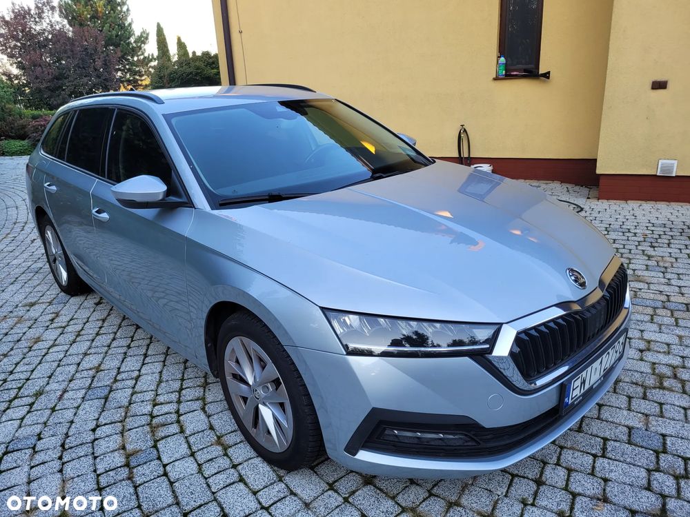 Skoda Octavia - 2