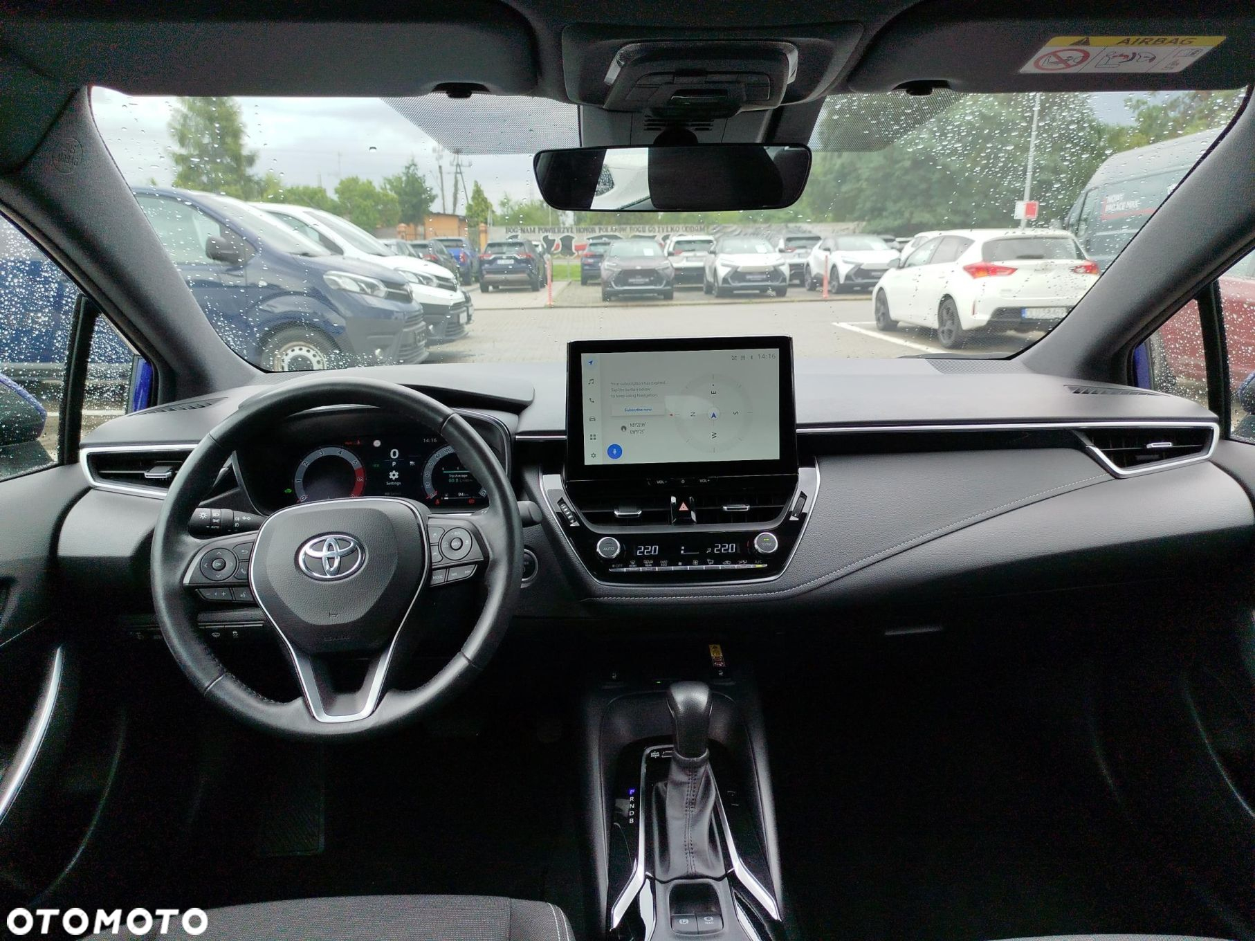 Toyota Corolla - 12