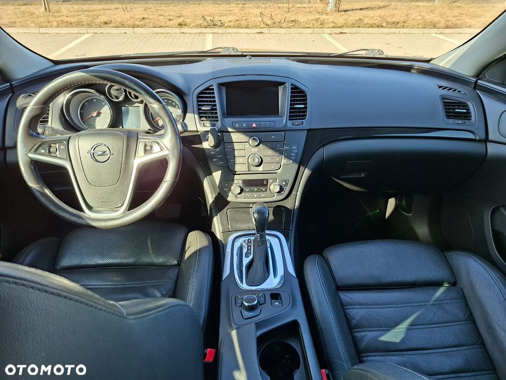 Opel Insignia 2.0 CDTI Cosmo - 13
