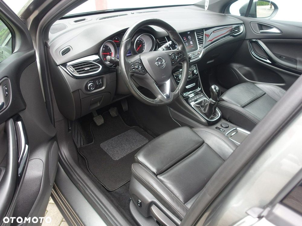 Opel Astra 1.6 BiTurbo D (CDTI) Start/Stop Innovation - 8