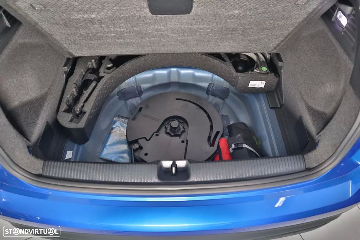 Audi Q2 1.6 TDI Design - 18