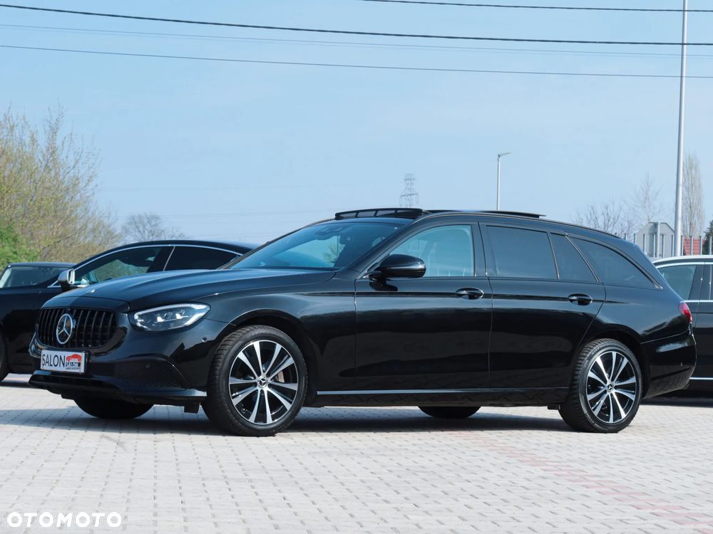 Mercedes-Benz Klasa E 300 9G-TRONIC Night Edition - 30