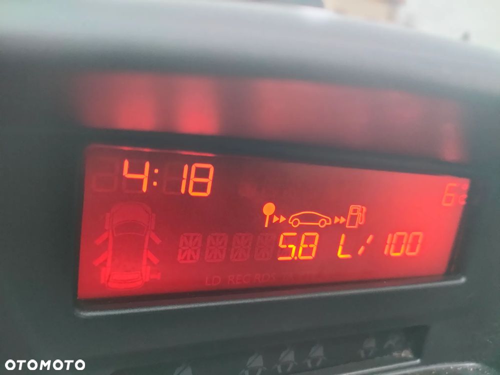 Peugeot 207 1.6 HDi Tendance - 11