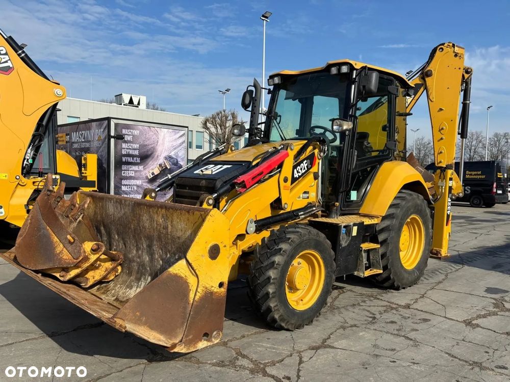 Caterpillar 432 - 2