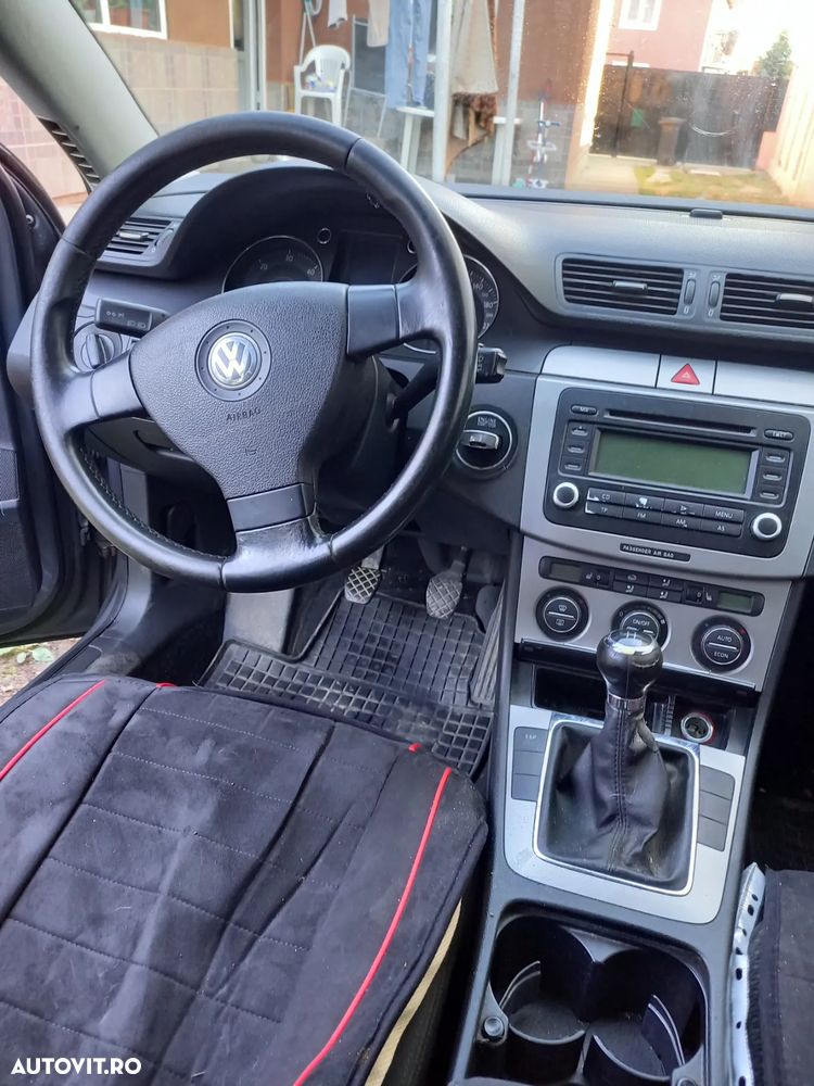 Volkswagen Passat Variant 2.0 Blue TDI SCR Comfortline - 7