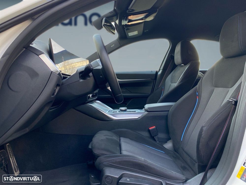 BMW i4 eDrive40 Pack Desportivo M Pro - 3