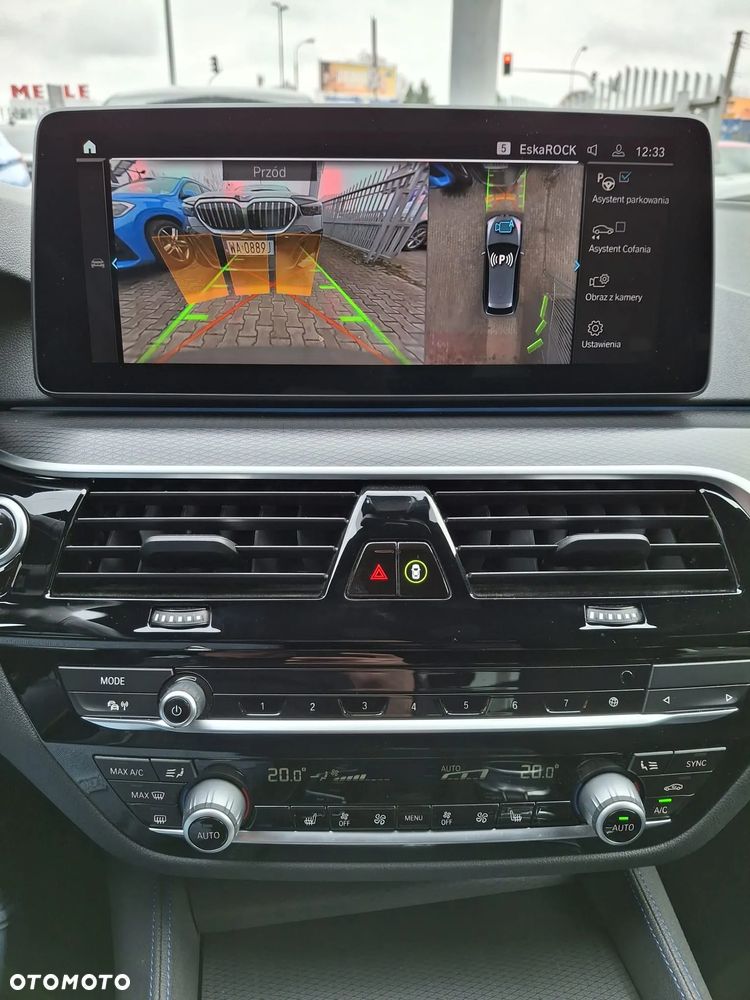 BMW Seria 5 530e xDrive M Sport sport - 18