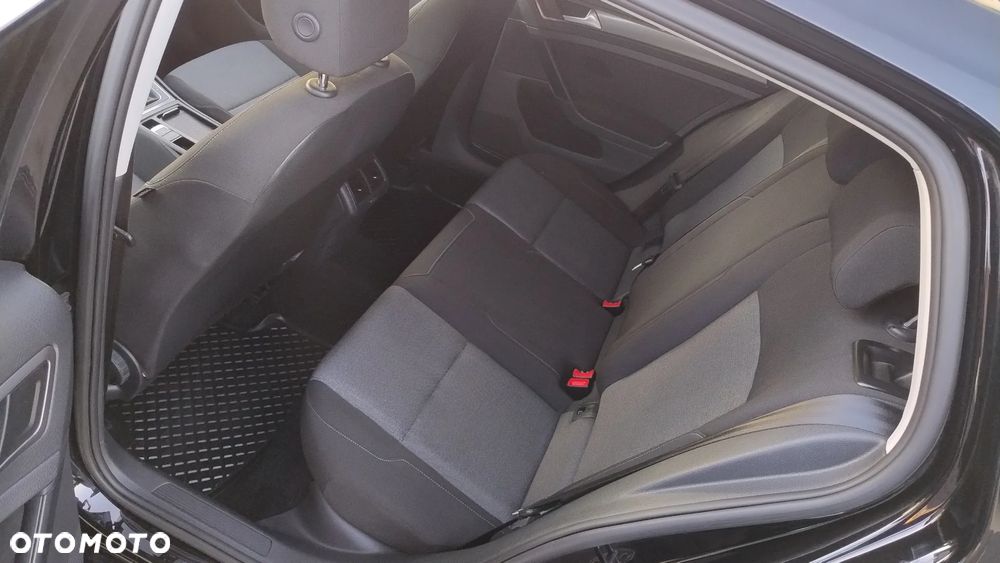 Volkswagen Golf 1.2 TSI BlueMotion Technology Cup - 16