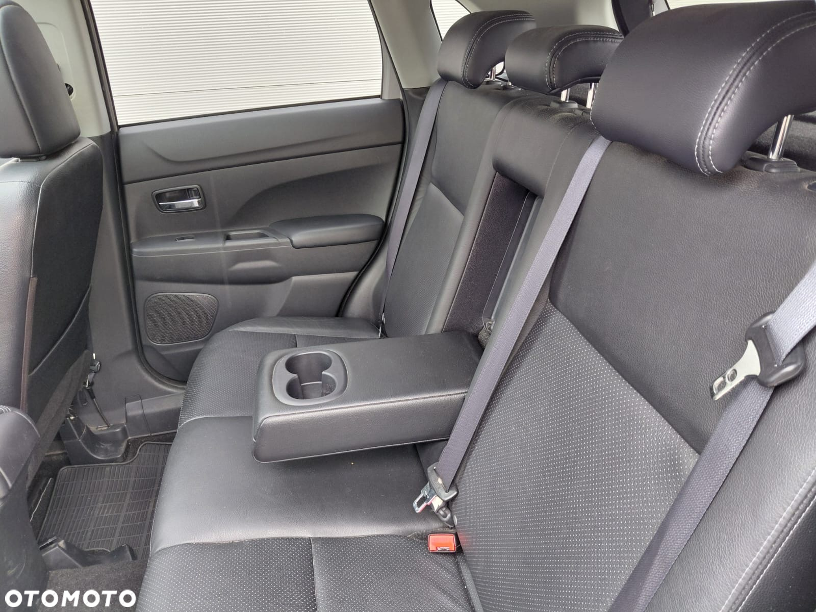 Mitsubishi ASX 1.8 DID Instyle 4WD AS&G - 13