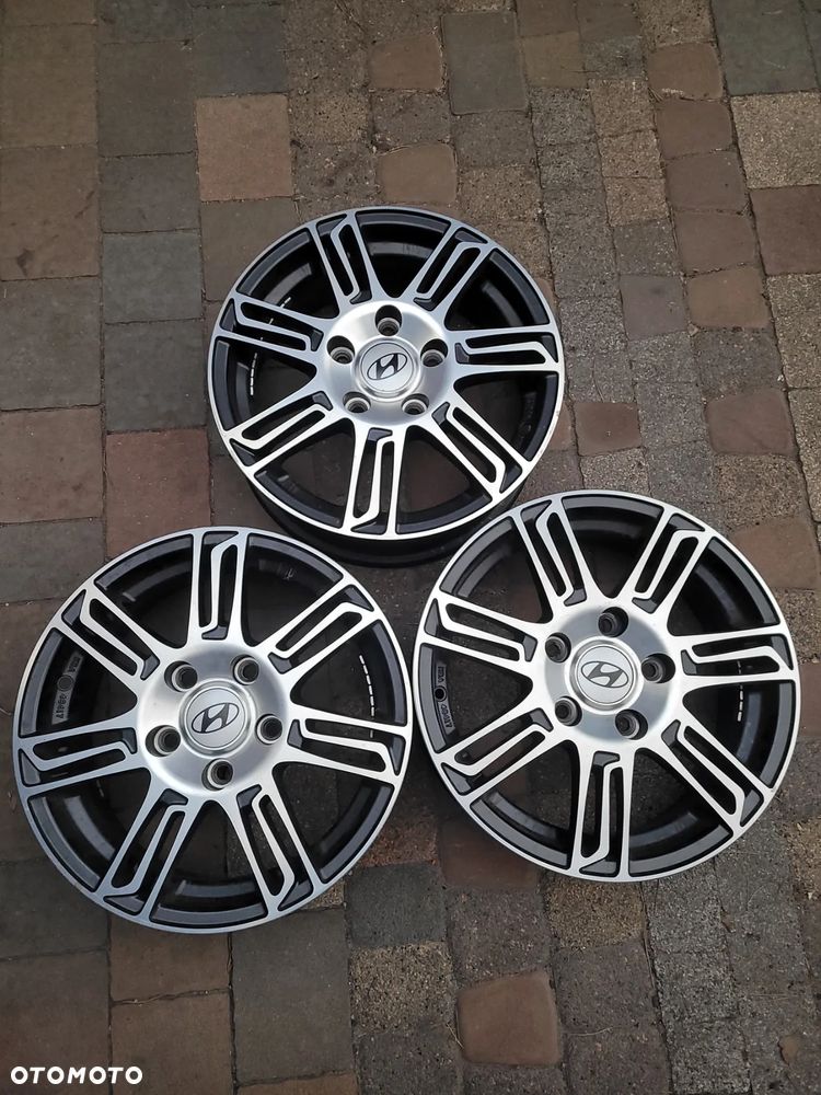 ALUFELGA HYUNDAI - 6Jx15 ET48 5x114.3 - 3 szt. KBA 48417