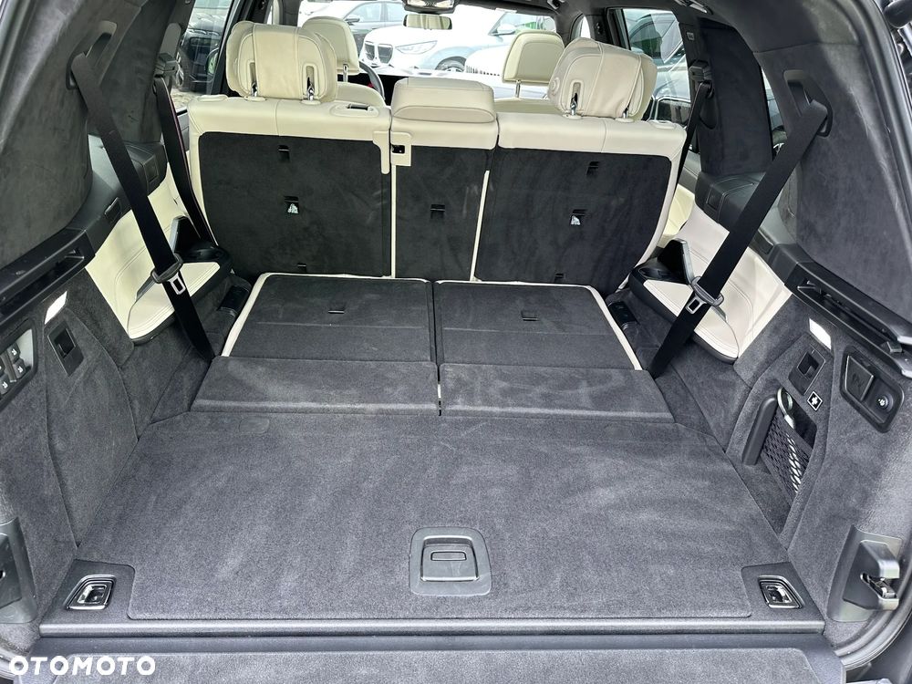 BMW X7 M60i xDrive mHEV sport - 28