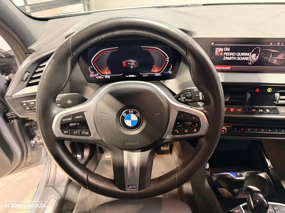 BMW 116 d Pack Desportivo M Auto - 10