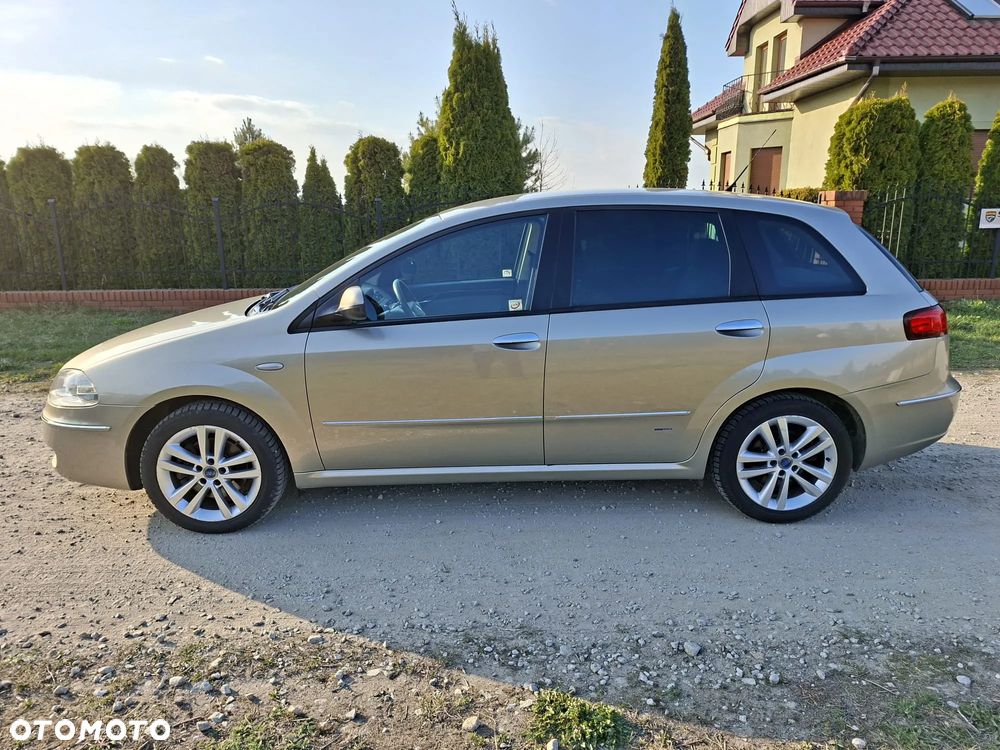 Fiat Croma 1.9 JTD Emotion - 7