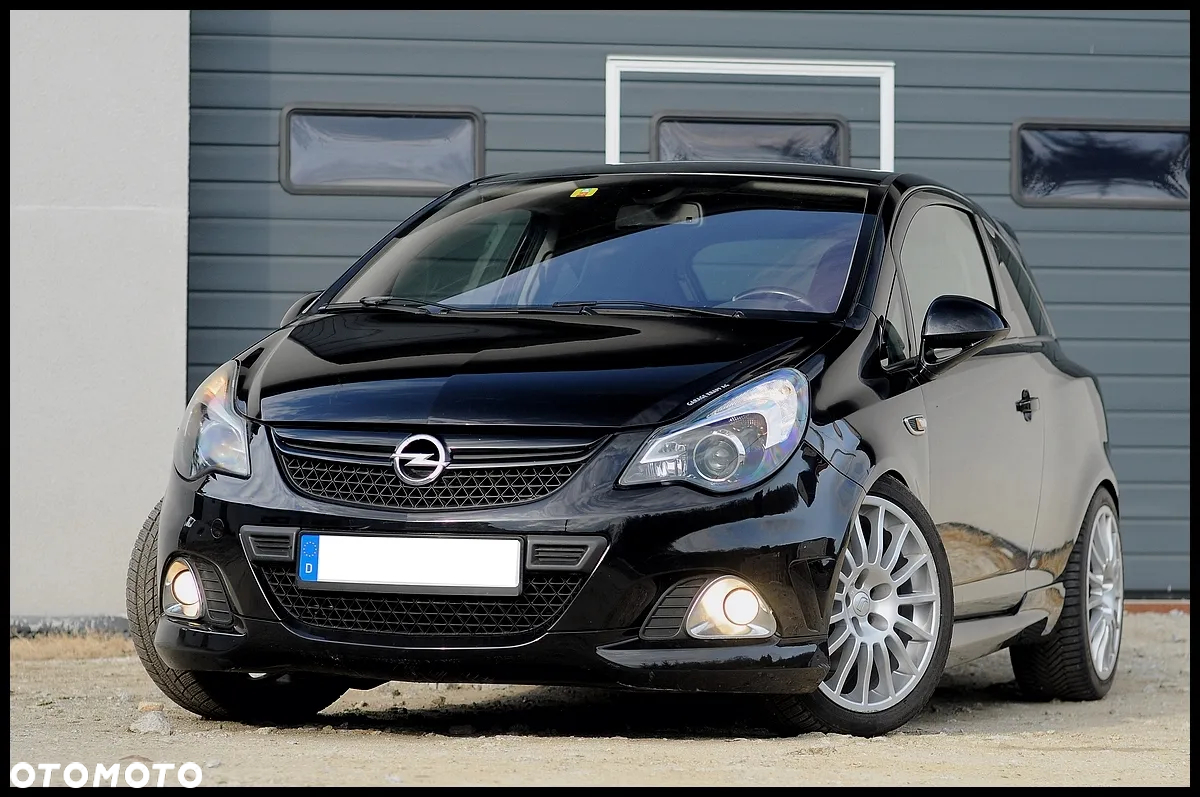 Opel Corsa 1.6 Turbo OPC - 9
