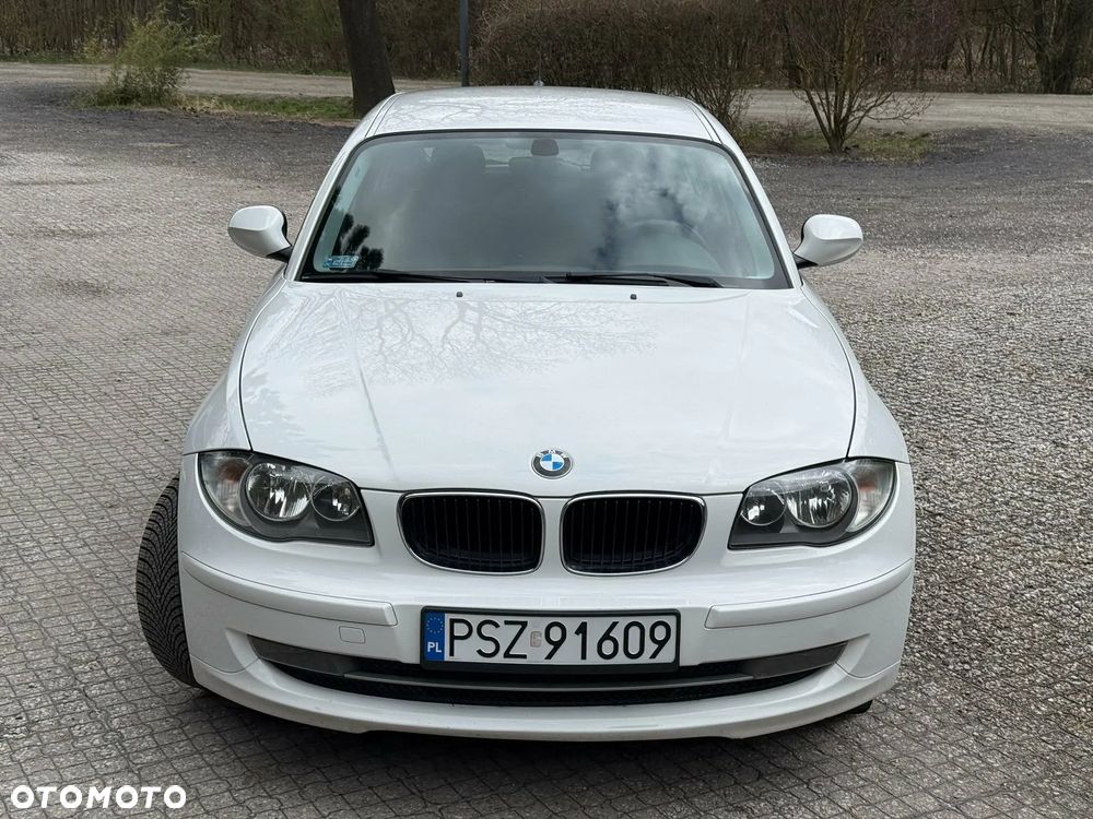 BMW Seria 1 116d - 4