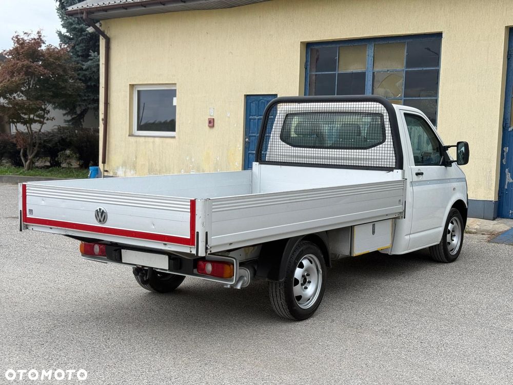 Volkswagen Transporter - 2