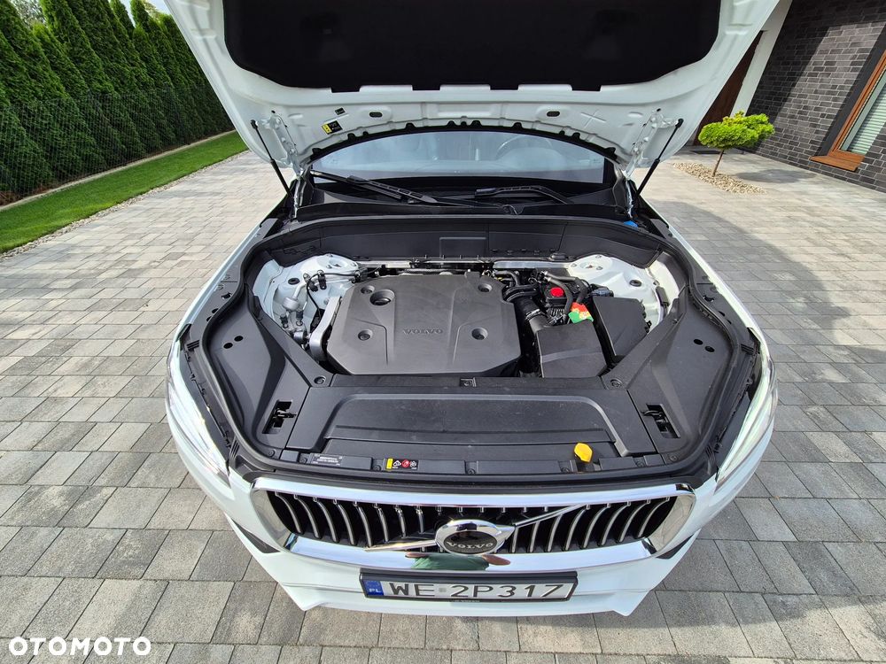 Volvo XC 90 B5 D AWD Momentum 7os - 35