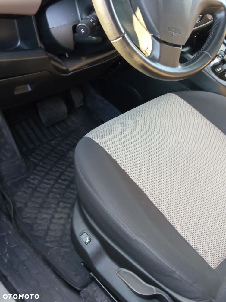 Opel Combo - 21